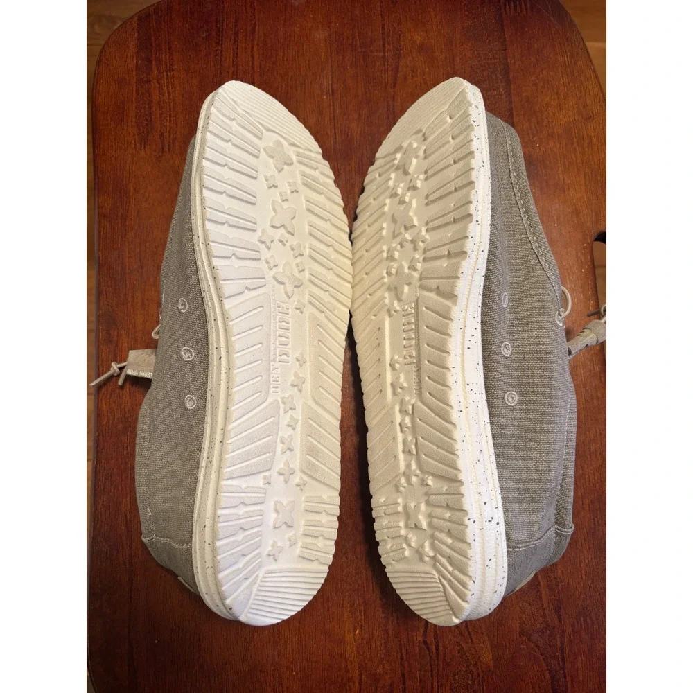 Hey Dude Wally Stretch Mens Beige Slip On Loafers Shoes Size 13 110380500 NEW